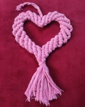 8   Μακραμέ Καρδία Ρόζ (1)